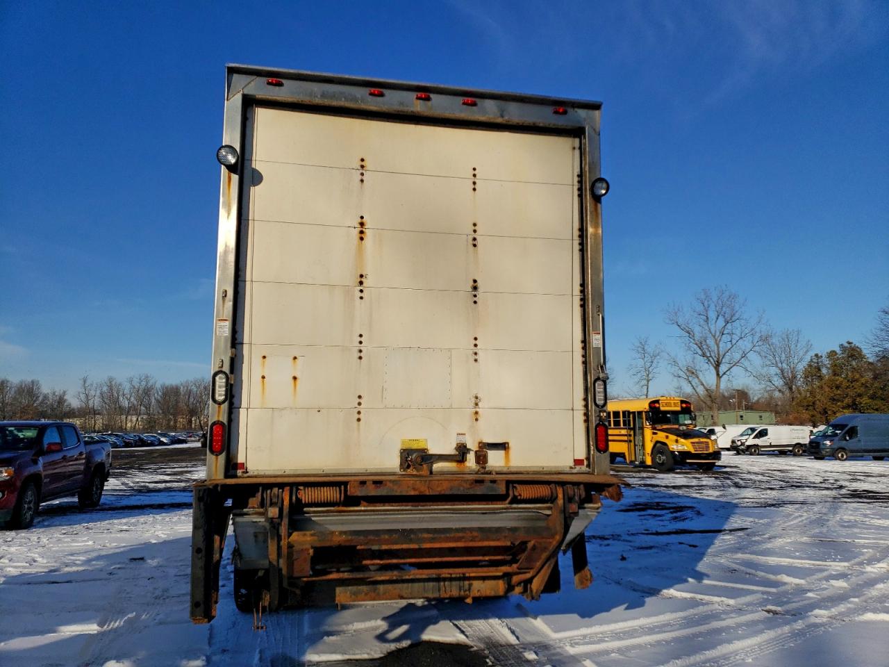 2015 FREIGHTLINER M2 106 MED - Box Truck photo 6