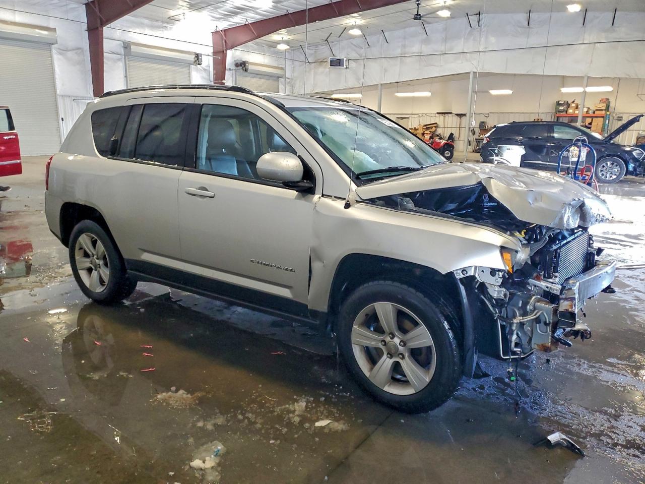 2014 JEEP COMPASS LATITUDE photo 4
