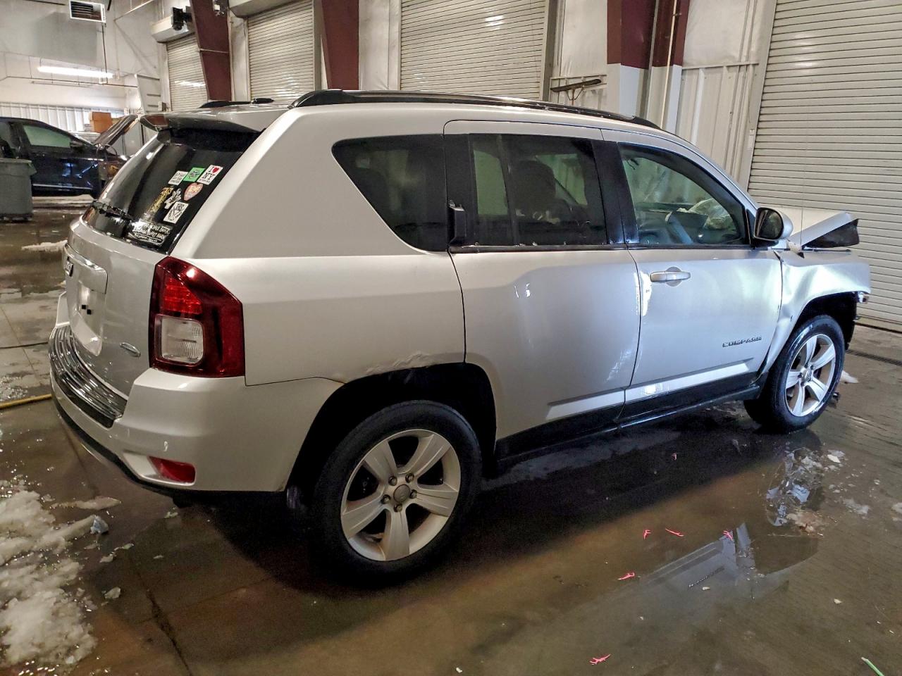 2014 JEEP COMPASS LATITUDE photo 3