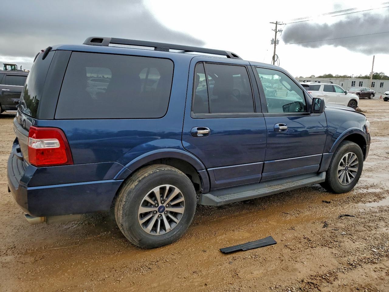 2017 FORD EXPEDITION XLT photo 7