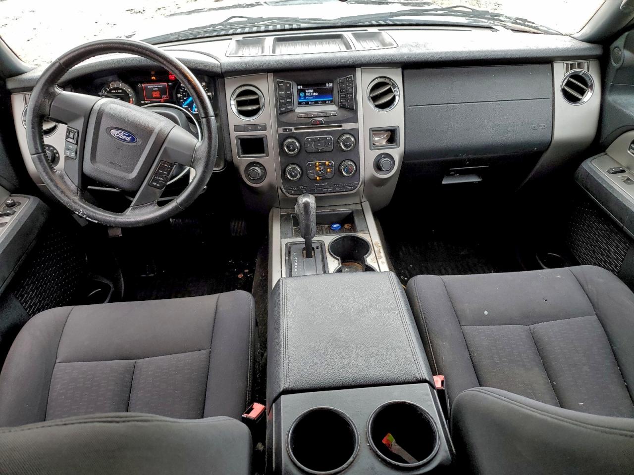 2017 FORD EXPEDITION XLT photo 22