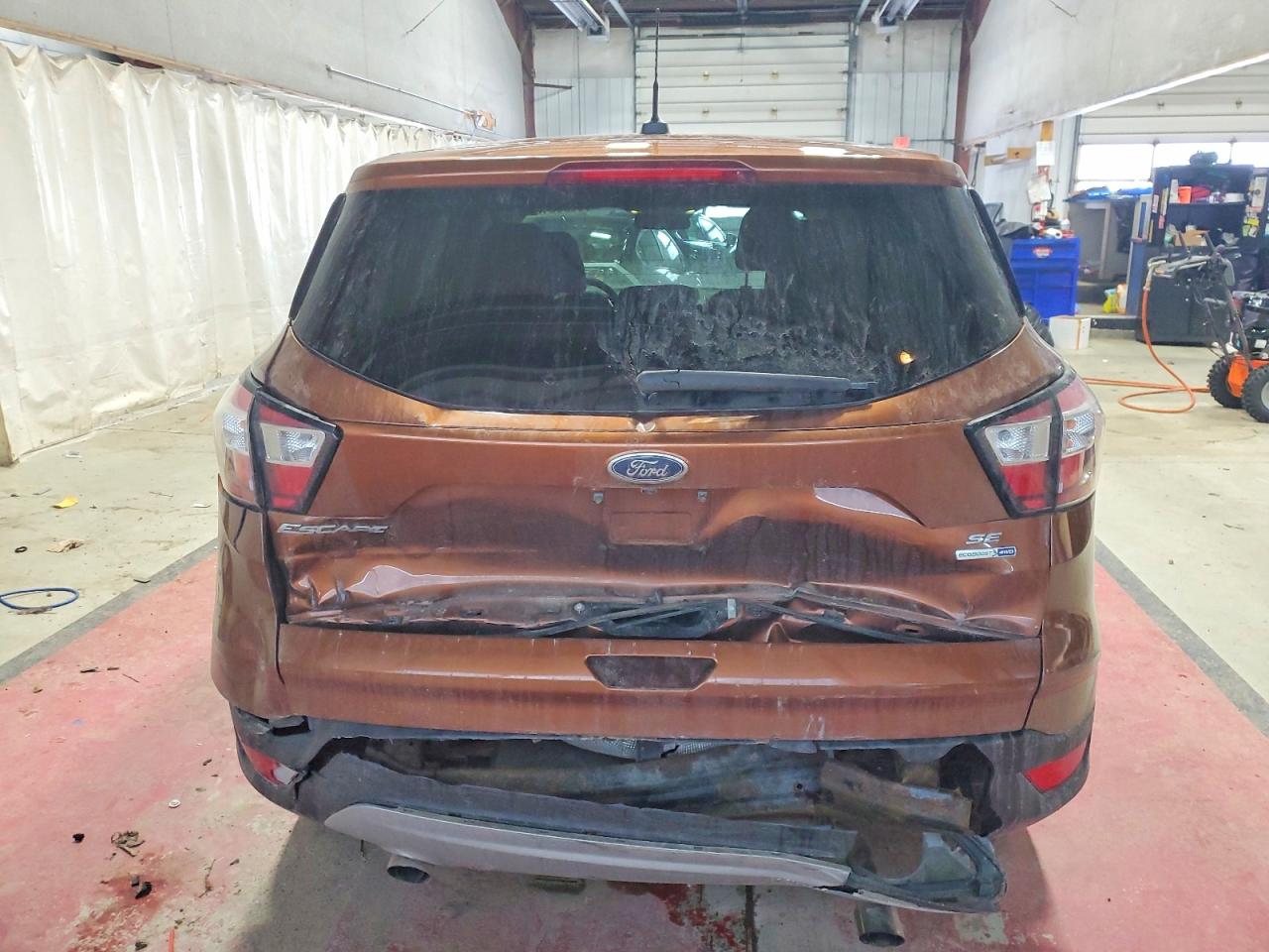 2017 FORD ESCAPE SE photo 6