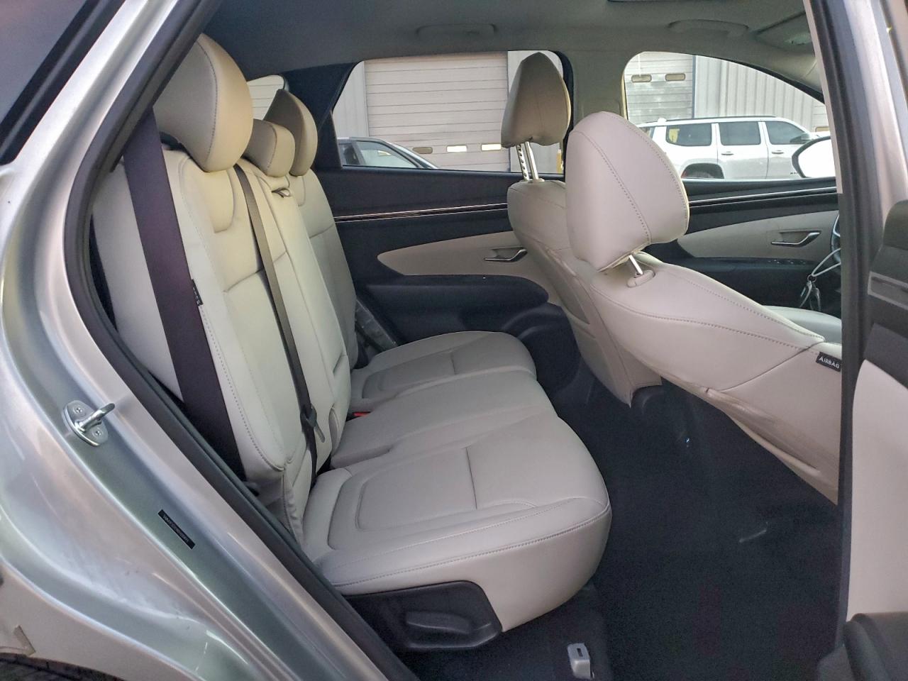 2024 HYUNDAI TUCSON SEL photo 11