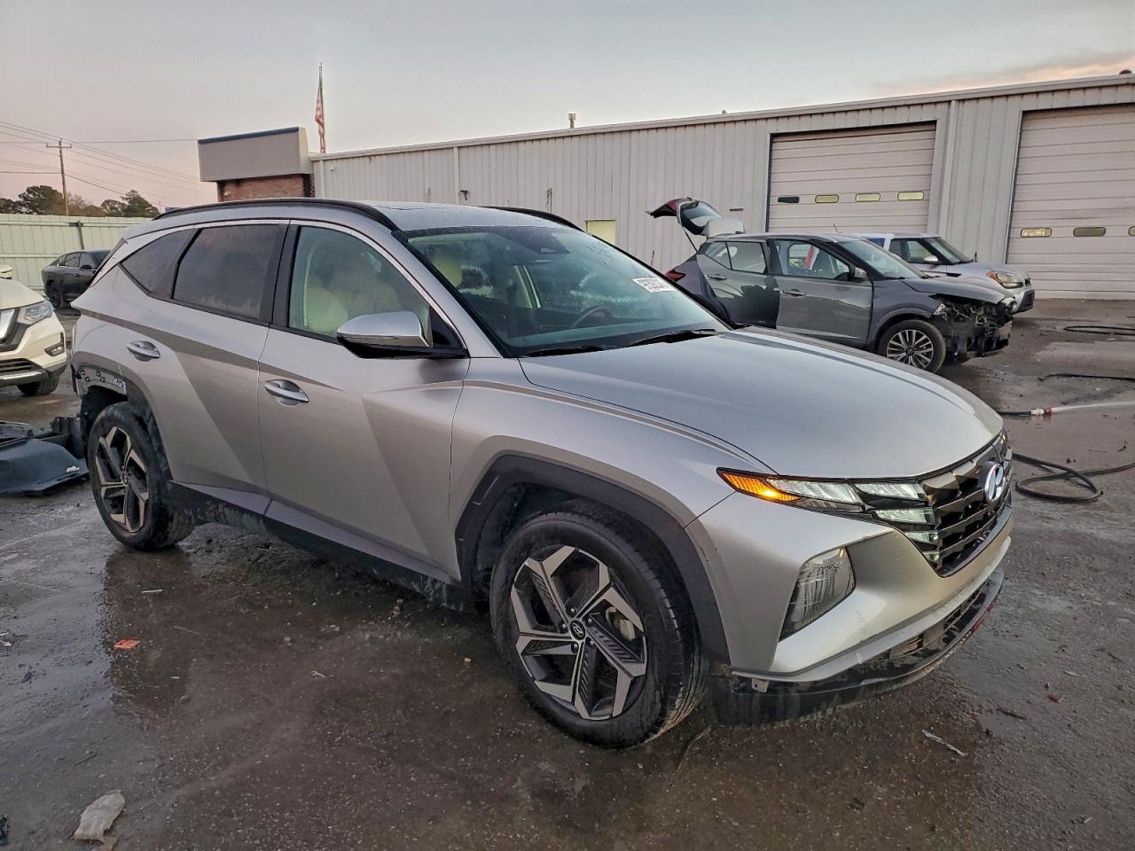 2024 HYUNDAI TUCSON SEL photo 4