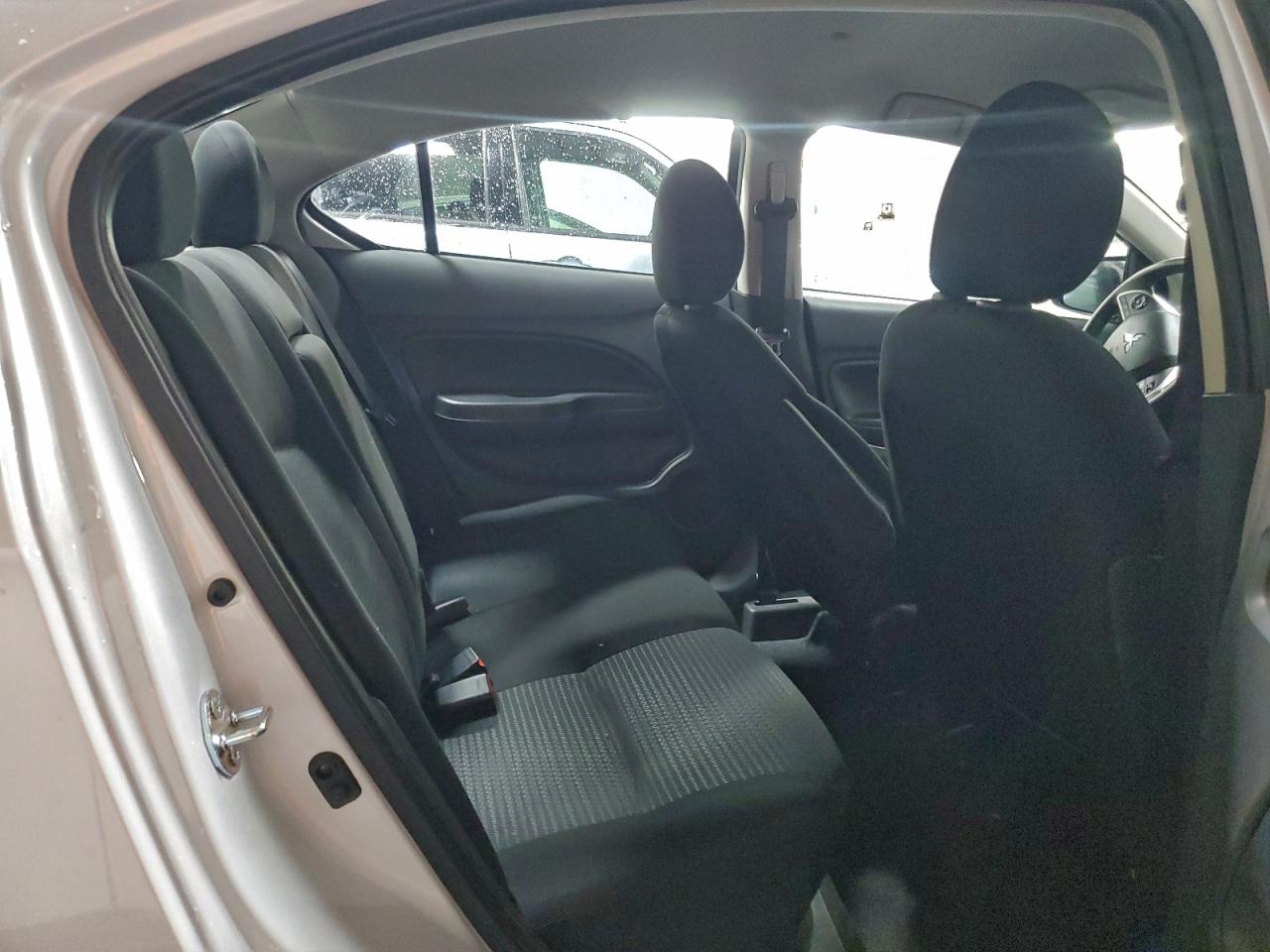2024 MITSUBISHI MIRAGE G4 ES photo 10