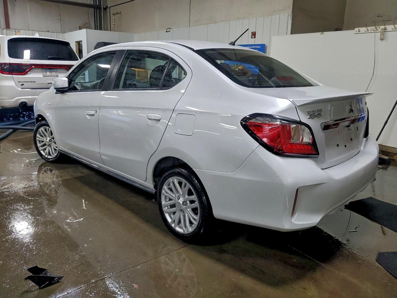 2024 MITSUBISHI MIRAGE G4 ES photo 2