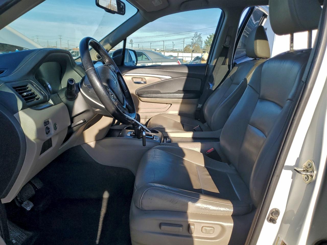 2016 HONDA PILOT EXL photo 7