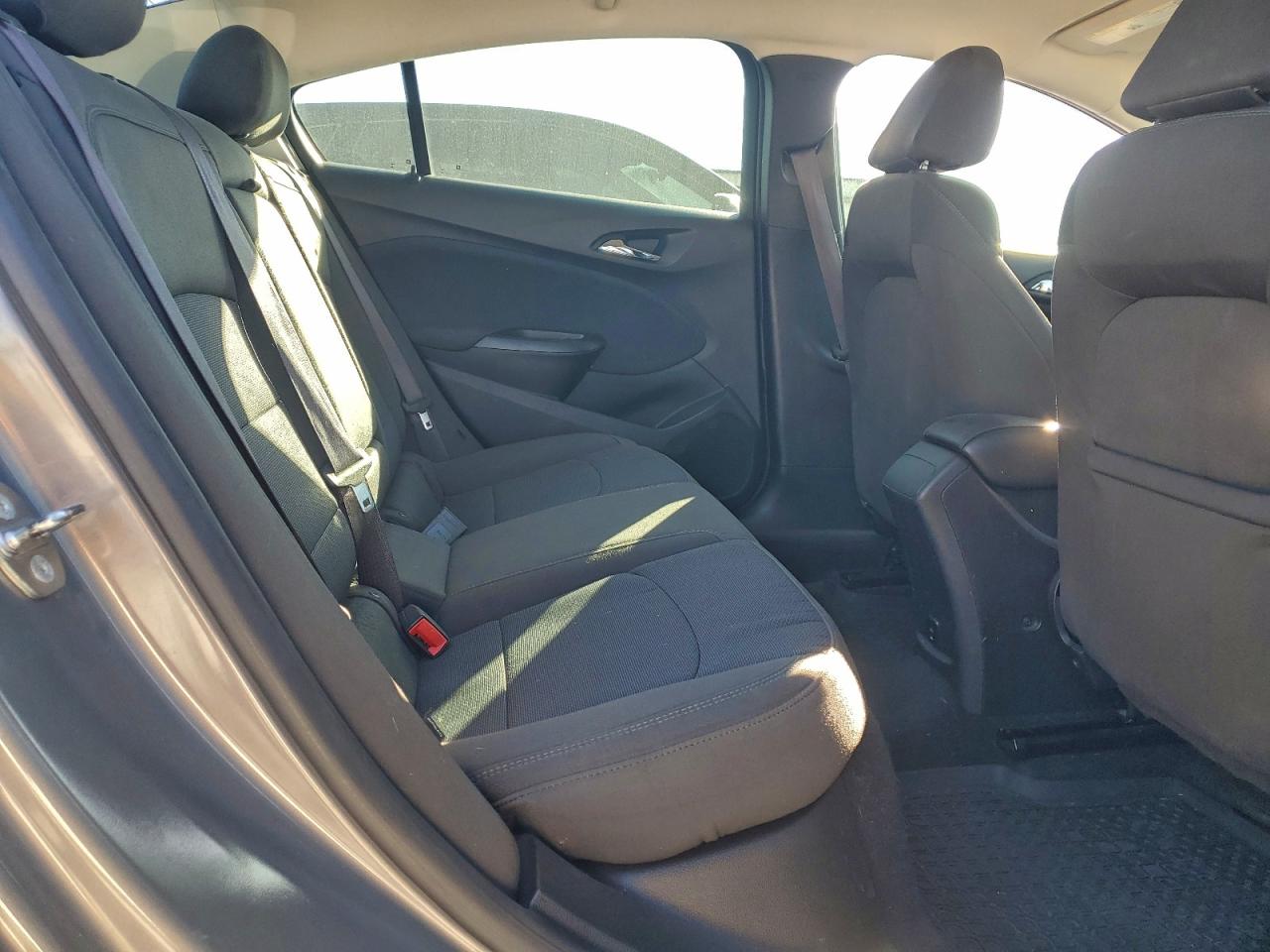 2017 CHEVROLET CRUZE LT photo 10