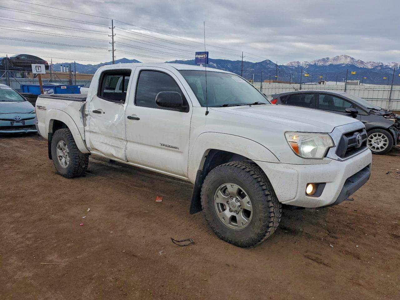 2012 TOYOTA TACOMA DOUBLE CAB photo 4