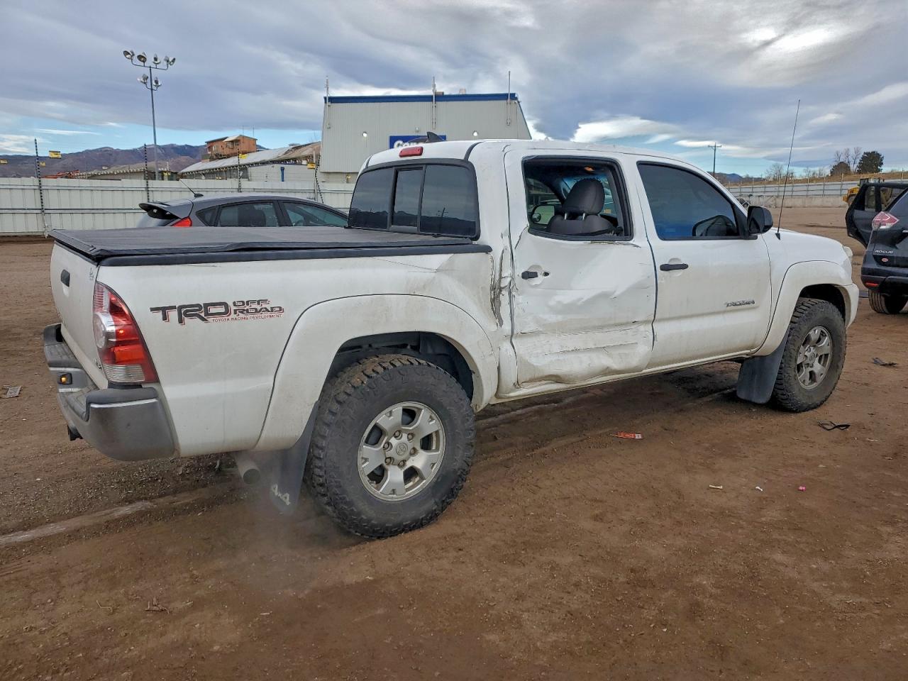 2012 TOYOTA TACOMA DOUBLE CAB photo 3