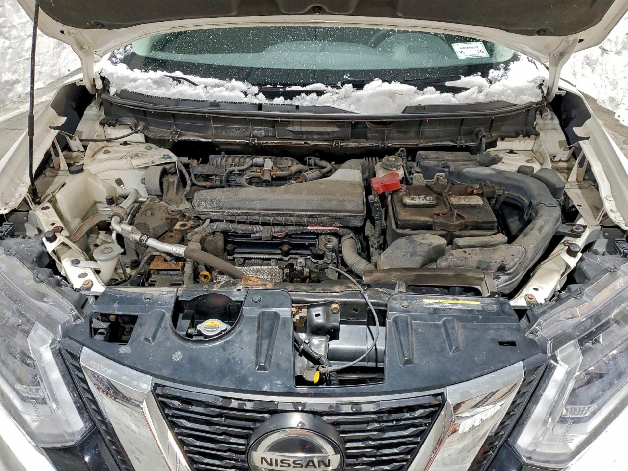 2018 NISSAN ROGUE S photo 12