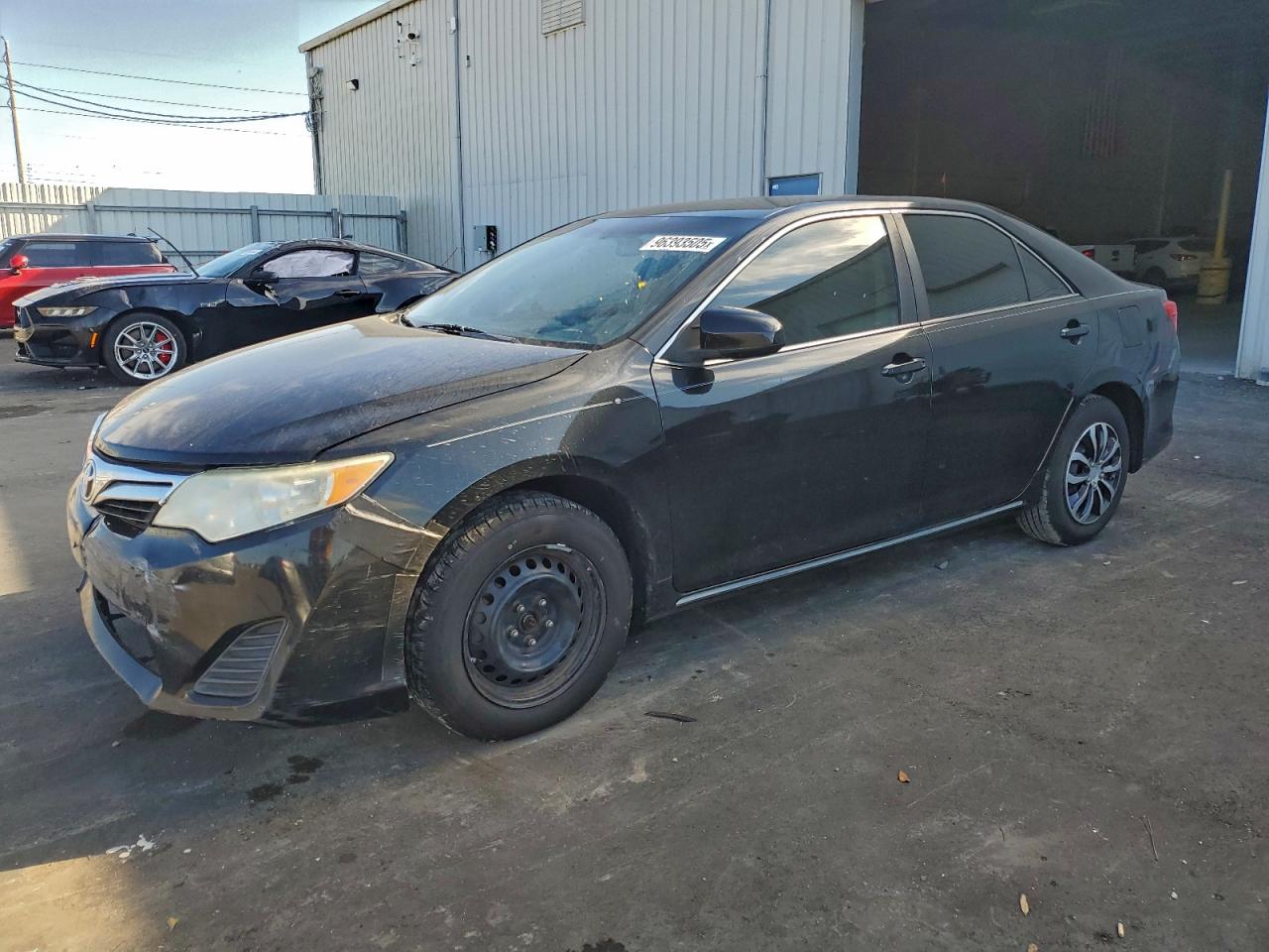 2014 TOYOTA CAMRY