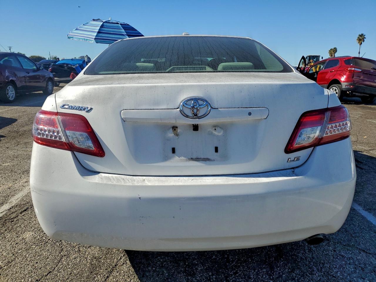 2011 TOYOTA CAMRY BASE photo 6