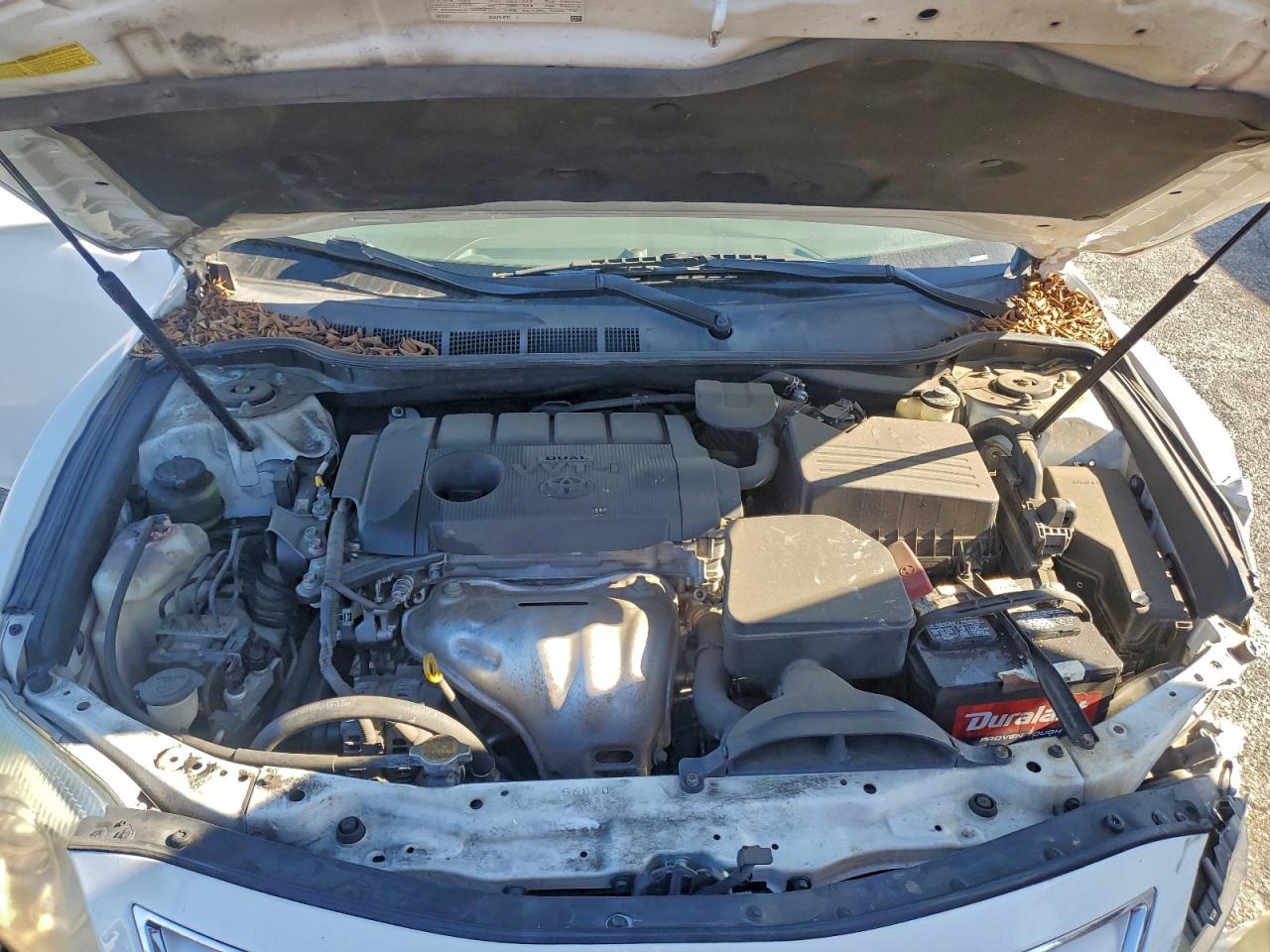 2011 TOYOTA CAMRY BASE photo 11