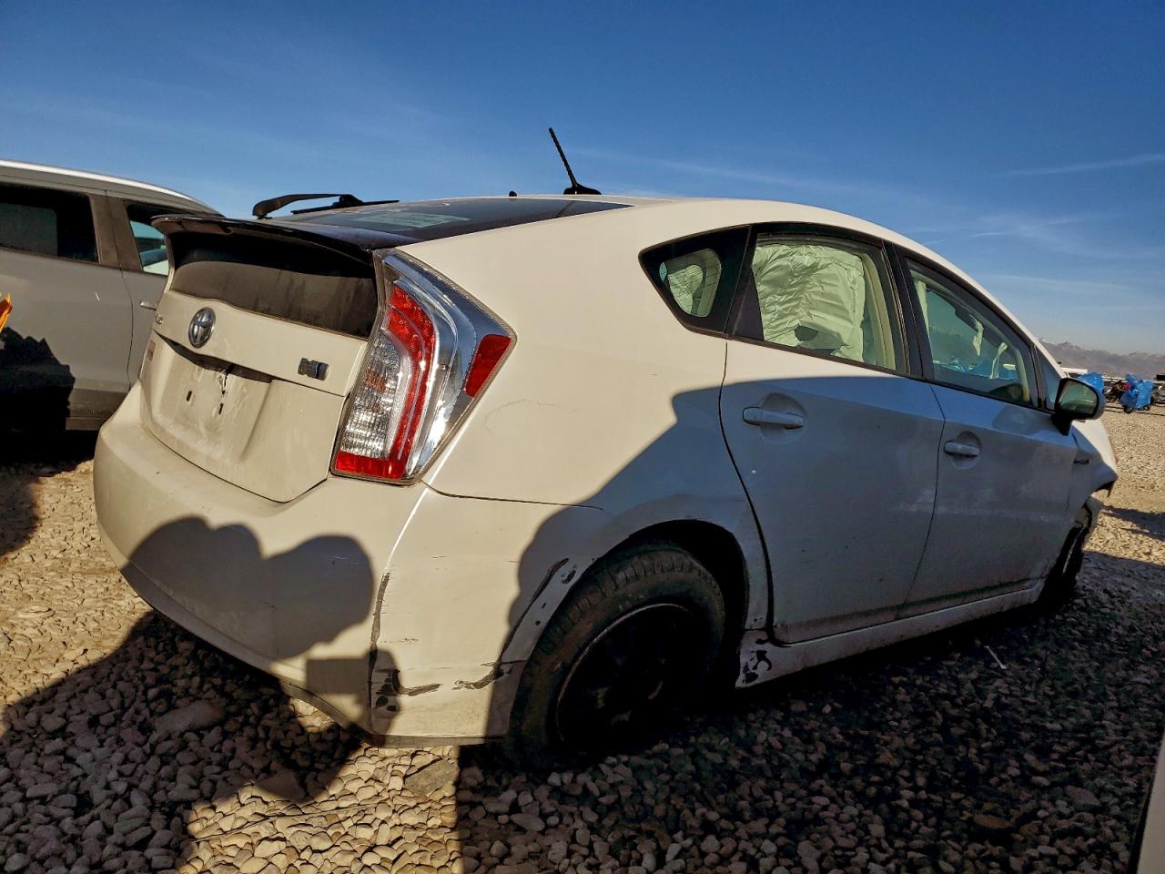 2012 TOYOTA PRIUS photo 5