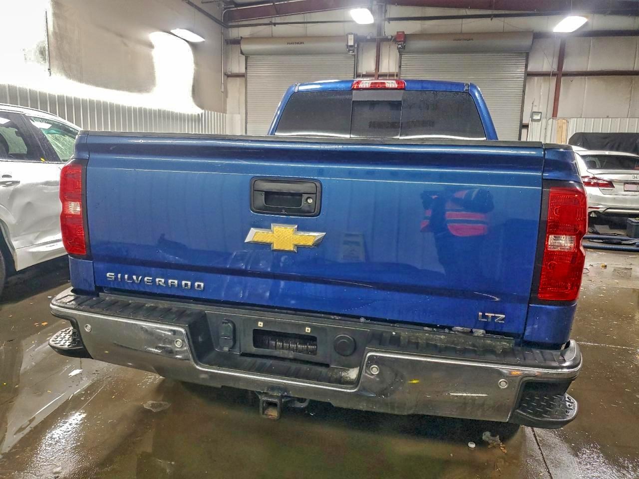 2015 CHEVROLET SILVERADO K1500 LTZ photo 11