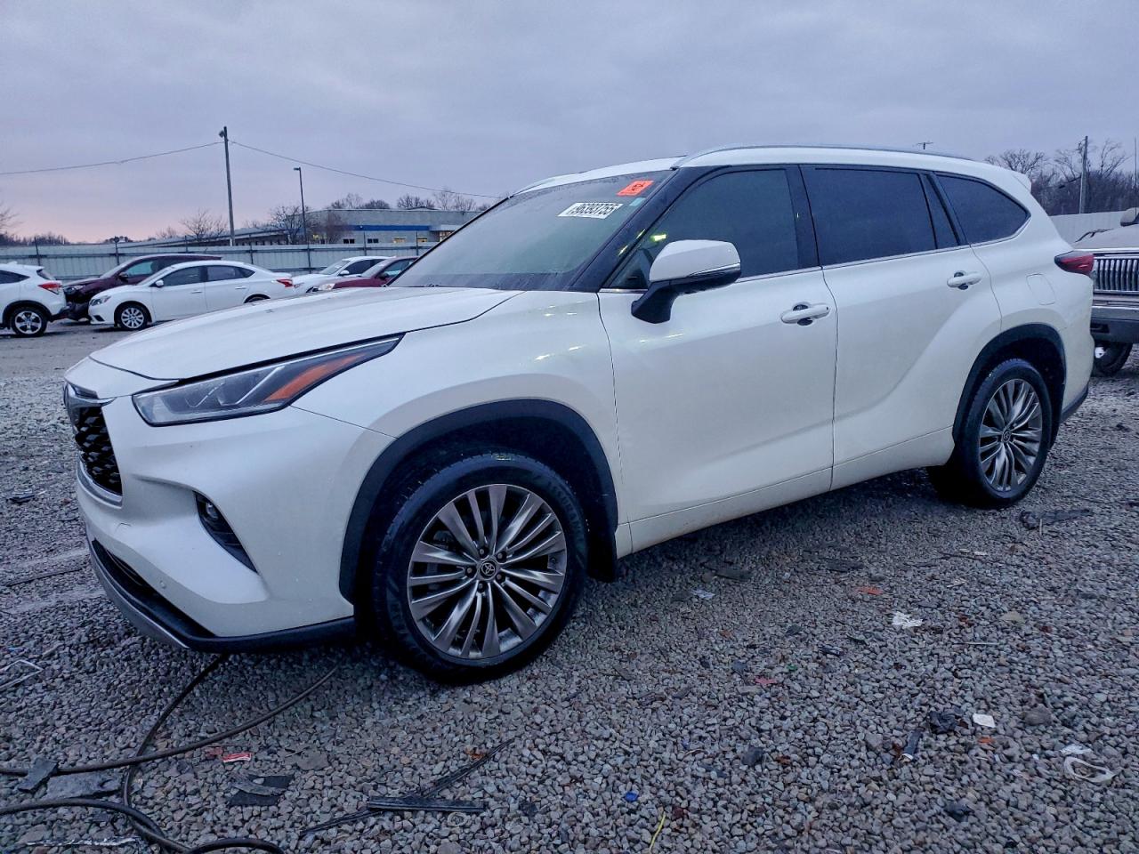 2021 TOYOTA HIGHLANDER