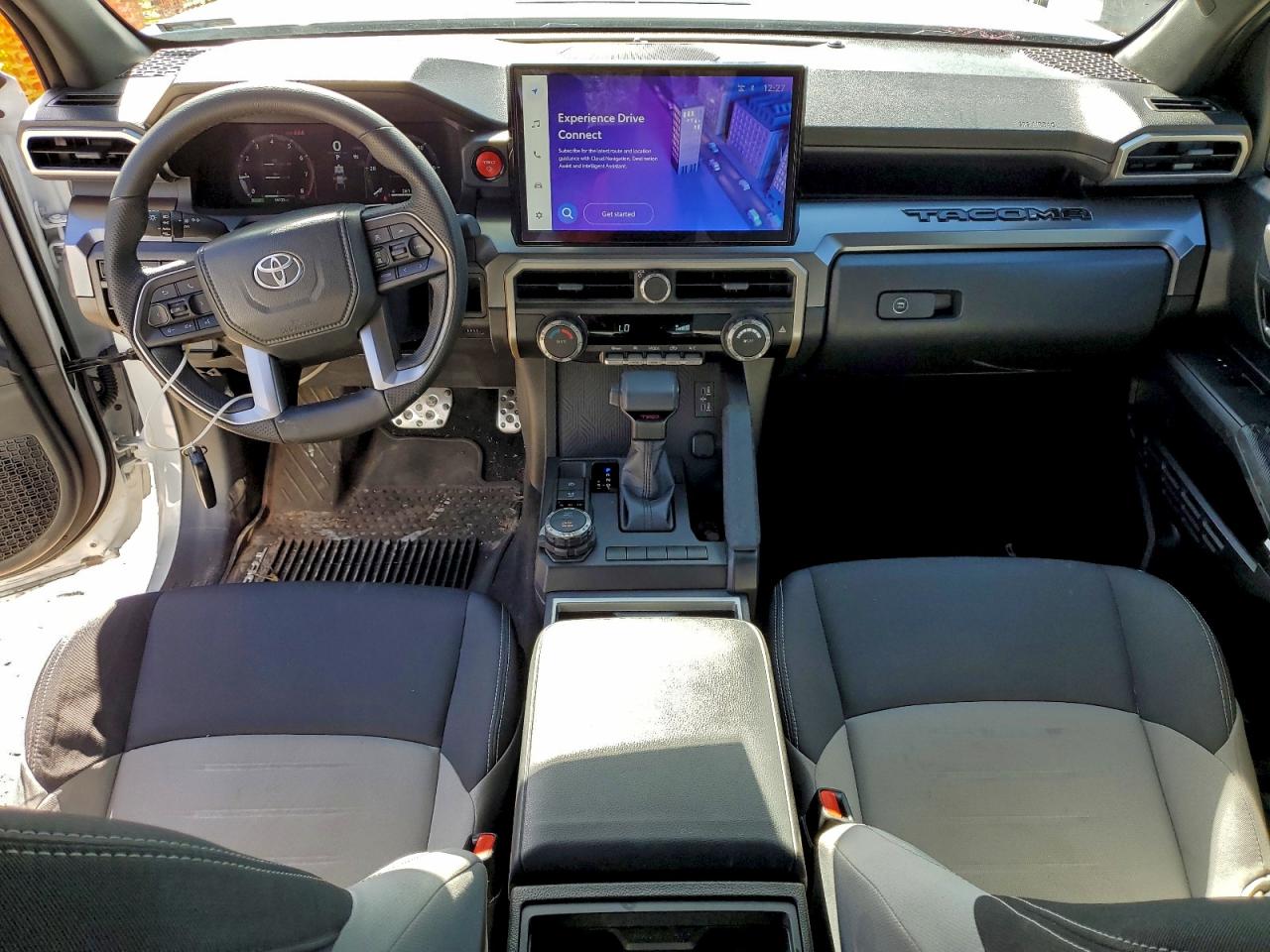 2025 TOYOTA TACOMA DOUBLE CAB photo 8