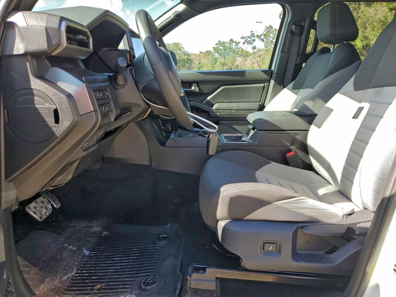 2025 TOYOTA TACOMA DOUBLE CAB photo 7