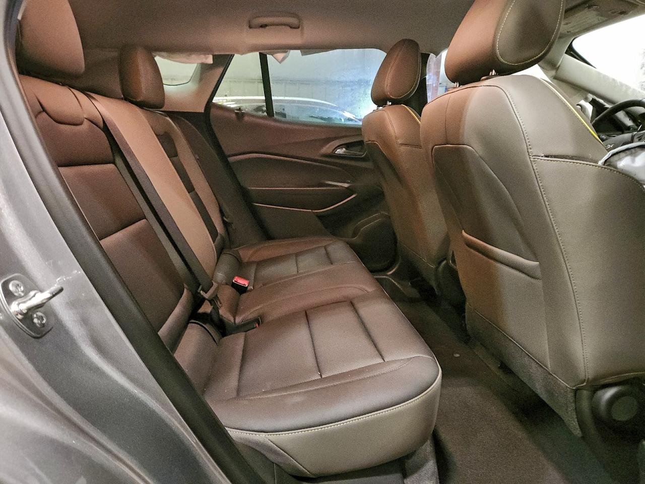 2025 CHEVROLET TRAX ACTIV photo 10