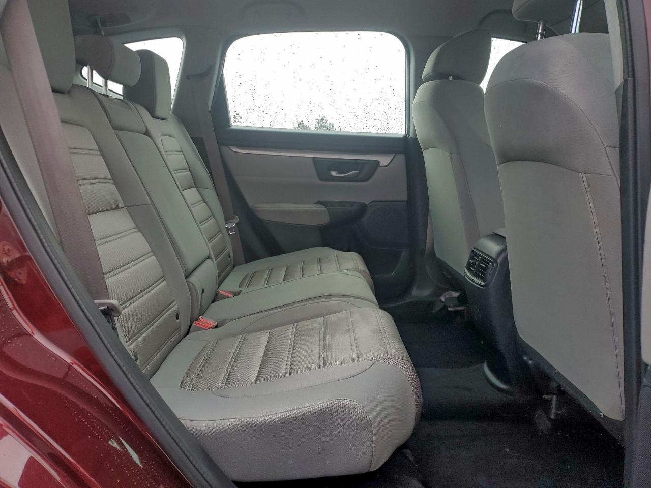 2017 HONDA CR-V LX photo 11