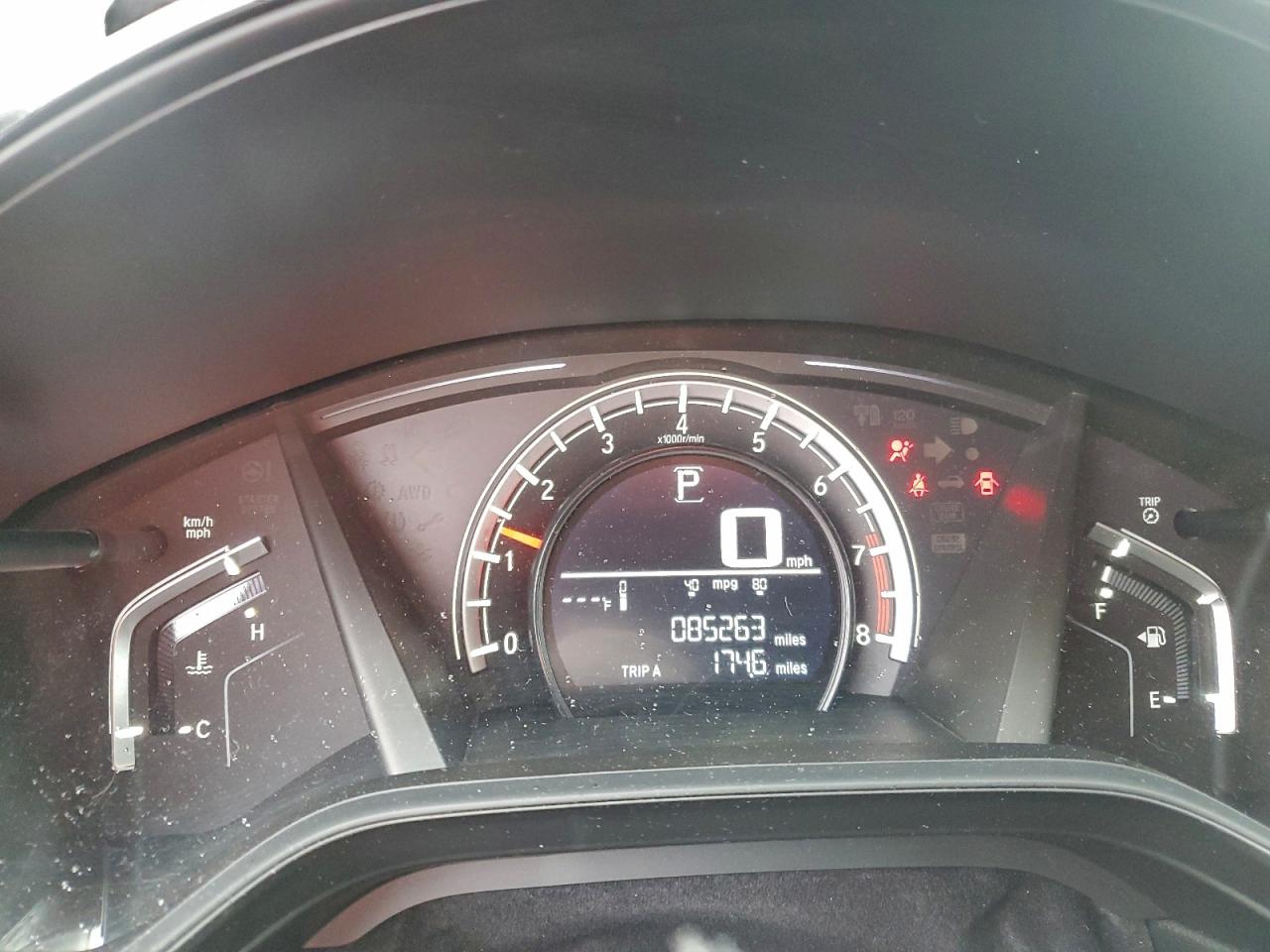 2017 HONDA CR-V LX photo 9