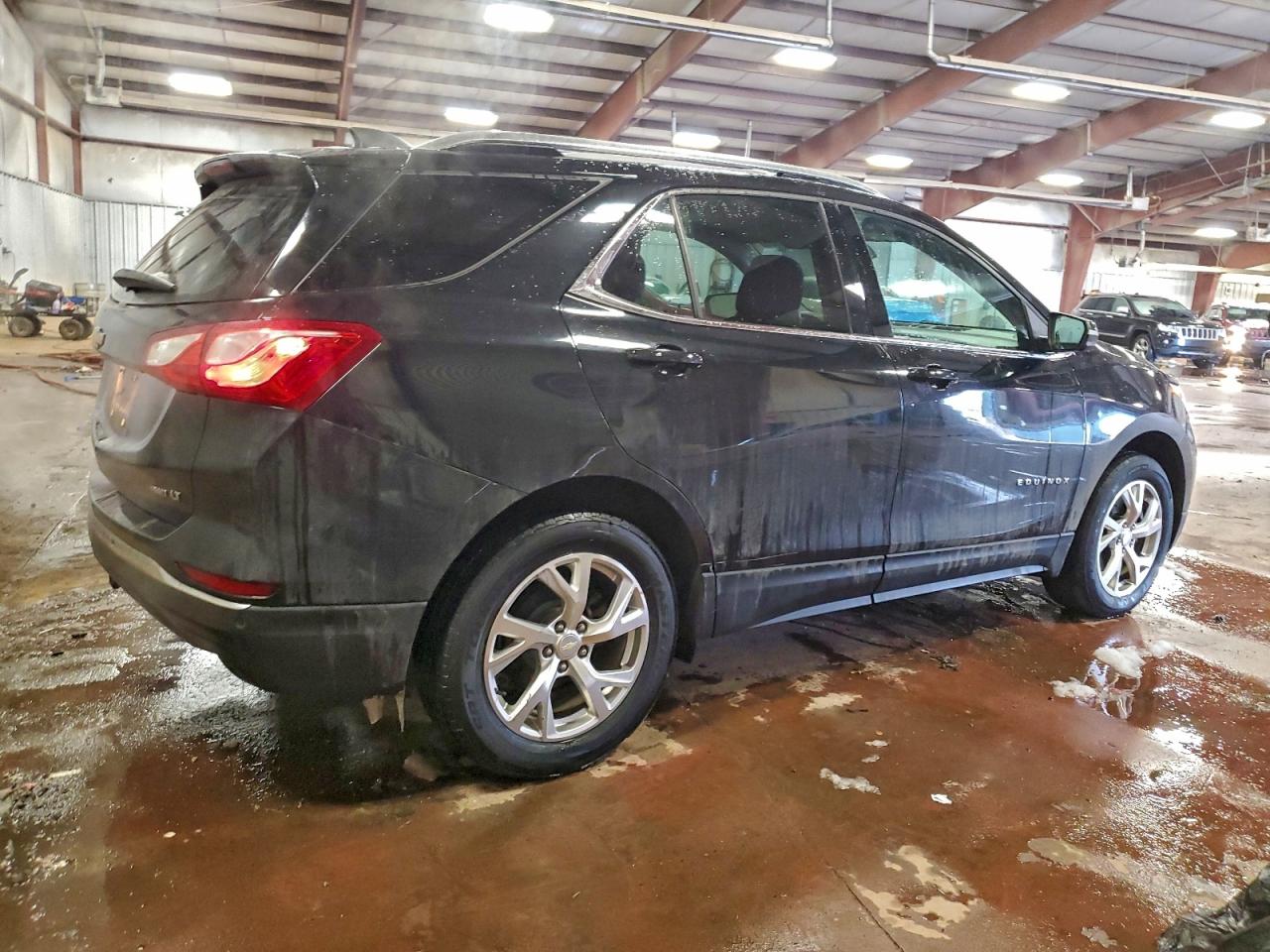 2019 CHEVROLET EQUINOX LT photo 3