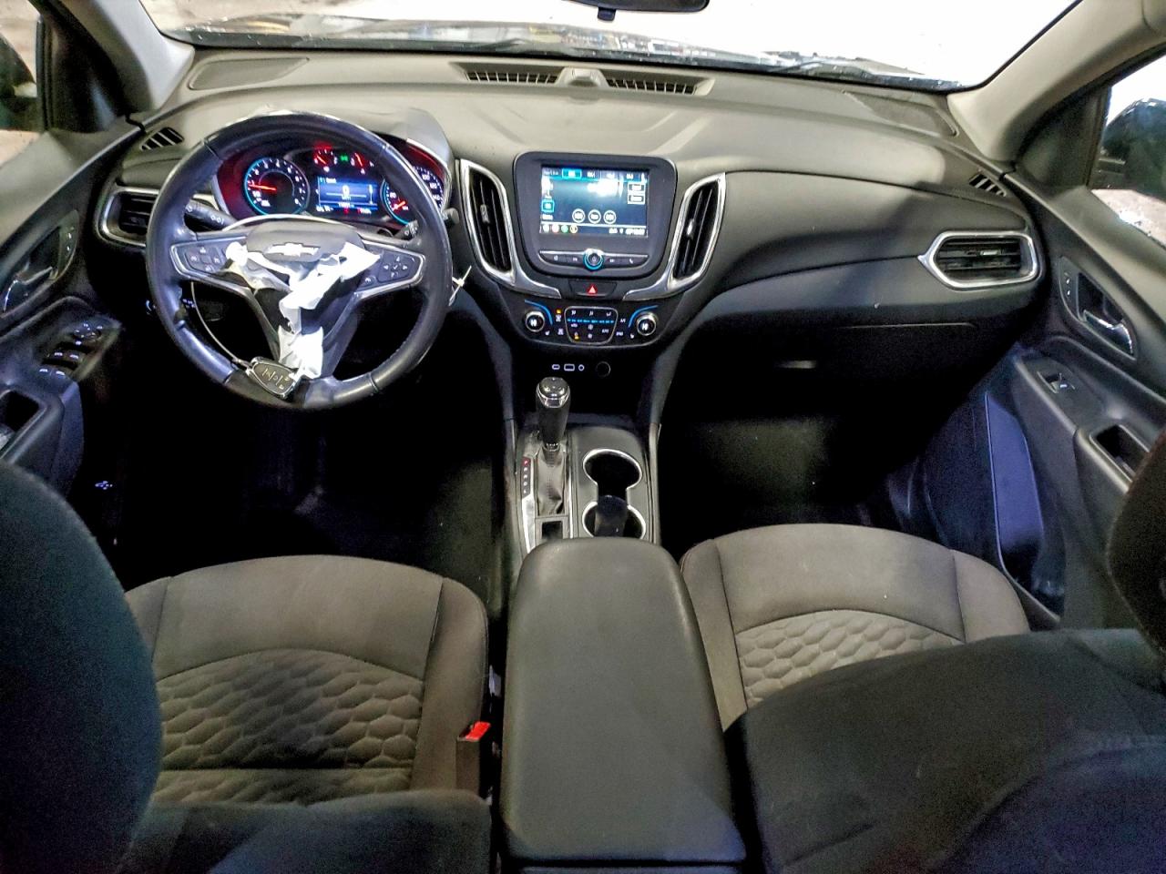 2019 CHEVROLET EQUINOX LT photo 8