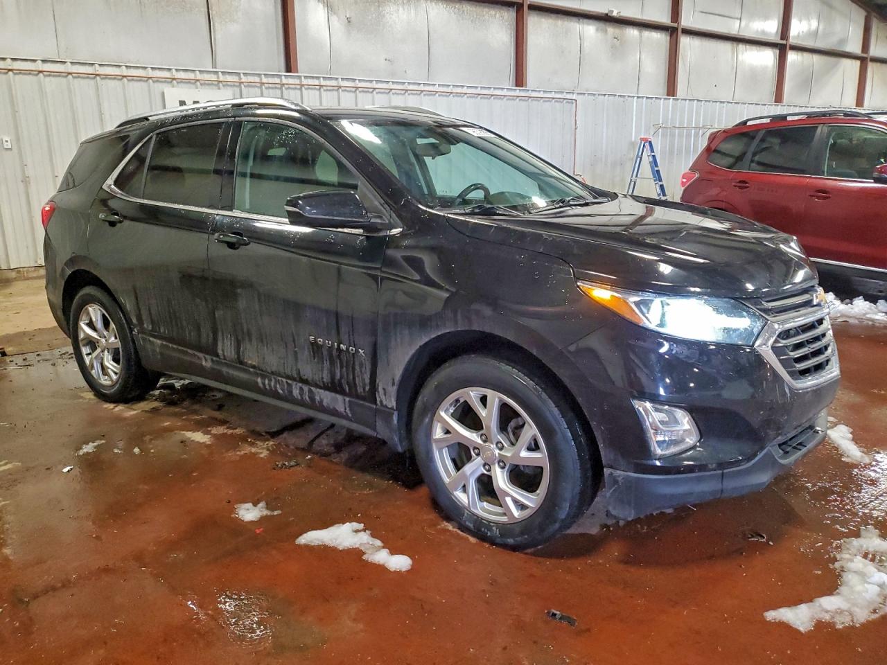 2019 CHEVROLET EQUINOX LT photo 4