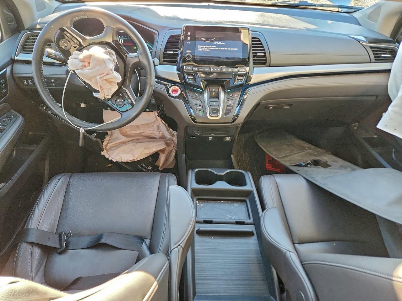 2023 HONDA ODYSSEY TOURING photo 8