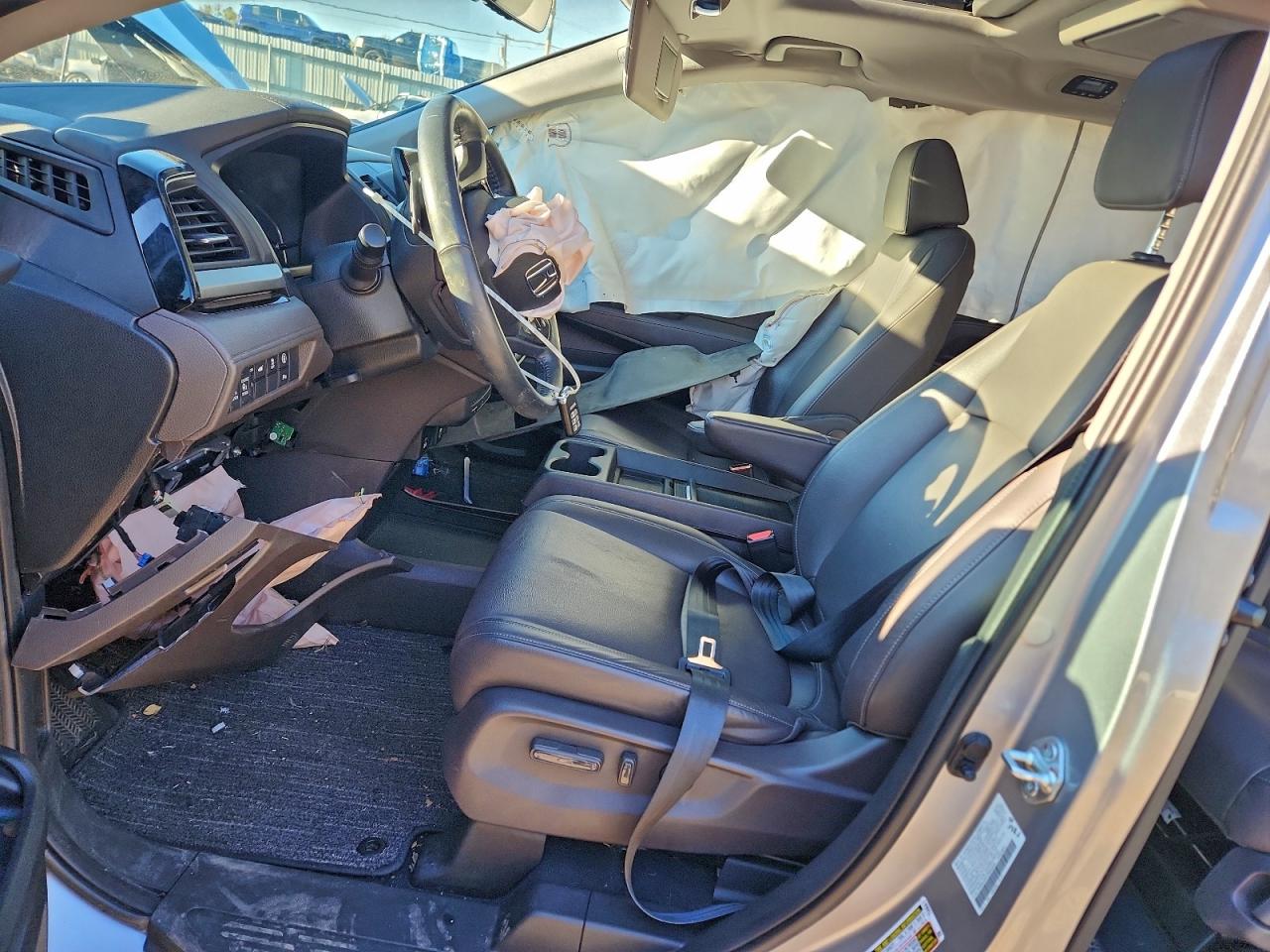2023 HONDA ODYSSEY TOURING photo 7
