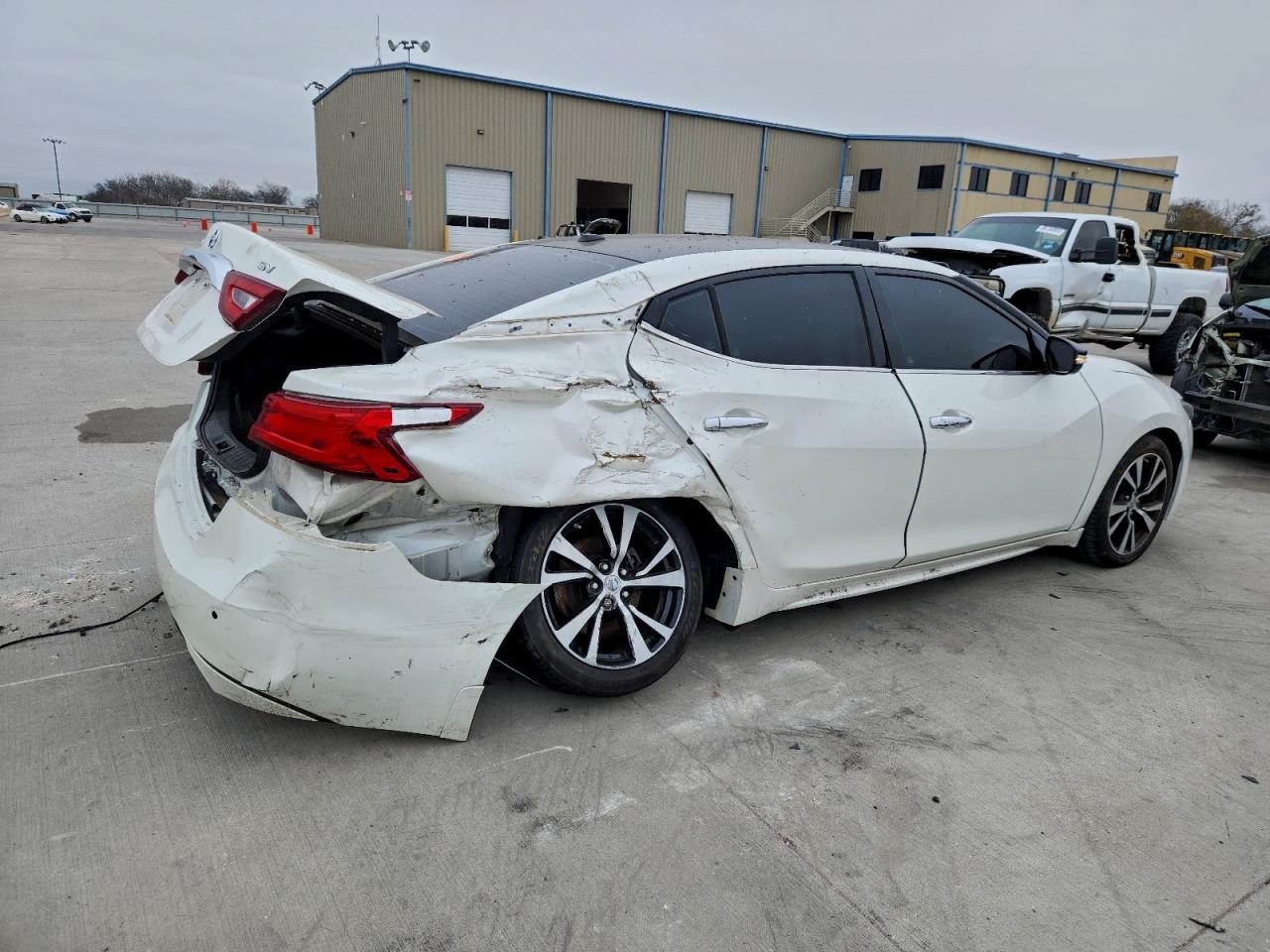 2017 NISSAN MAXIMA 3.5S photo 3