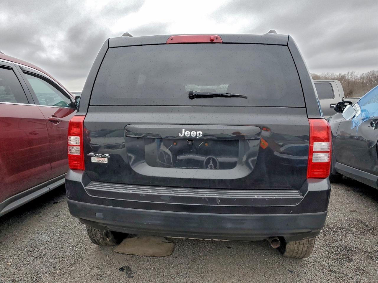 2015 JEEP PATRIOT SPORT photo 6