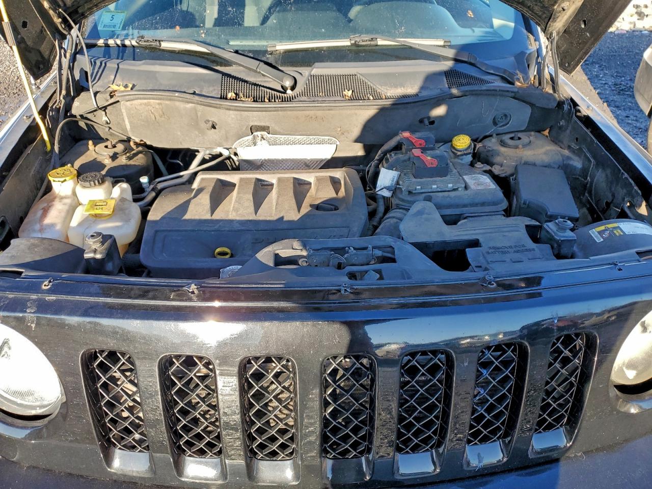 2015 JEEP PATRIOT SPORT photo 12