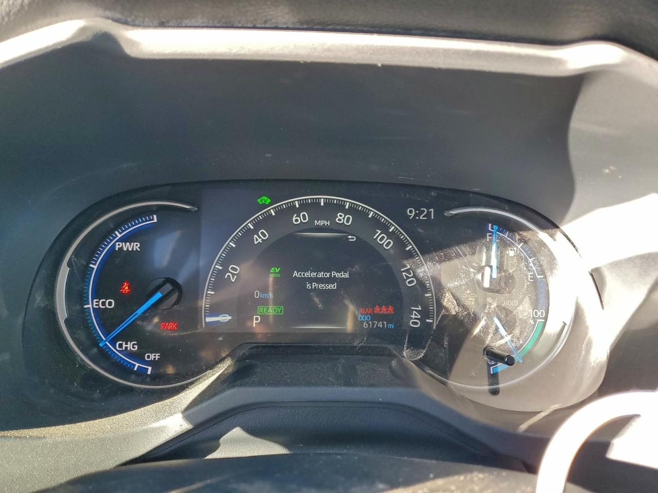 2021 TOYOTA RAV4 PRIME SE photo 9