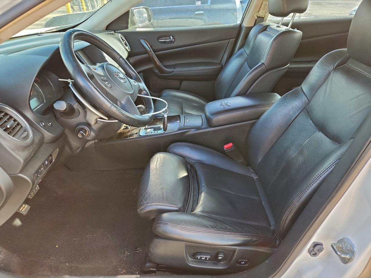 2011 NISSAN MAXIMA S photo 7