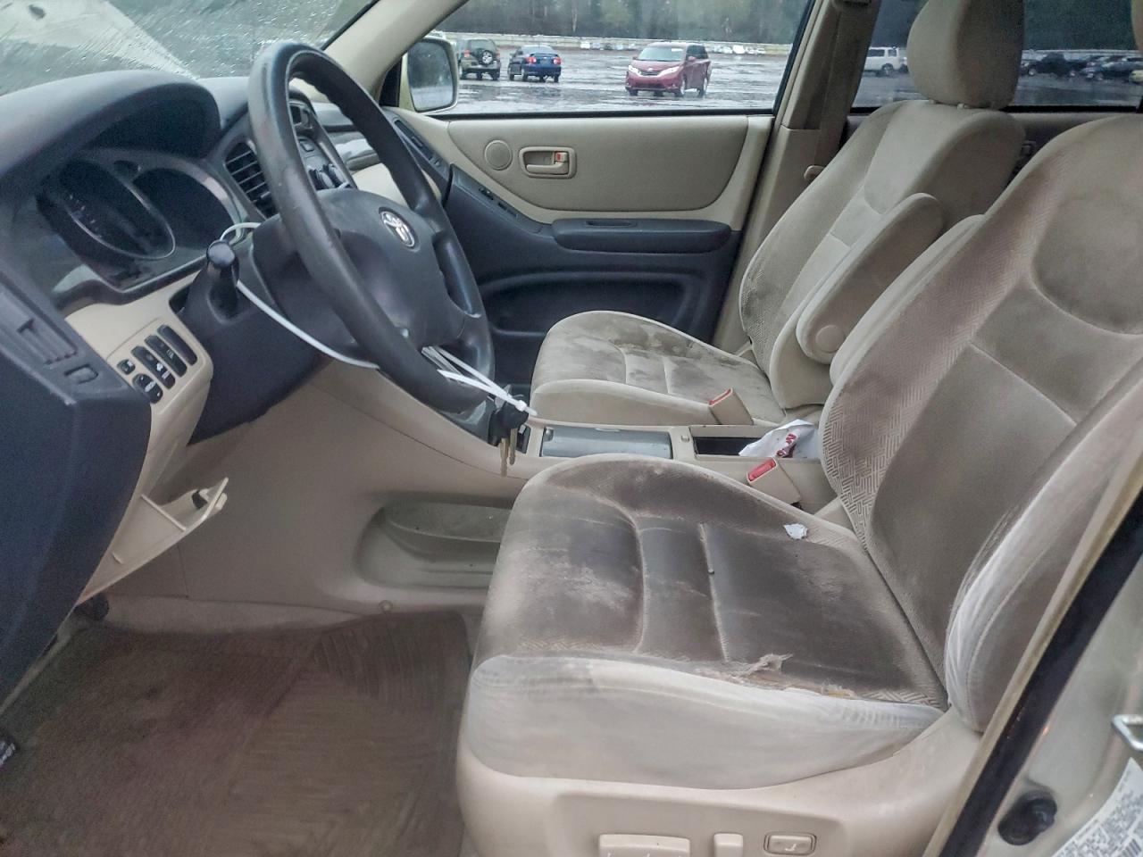 2003 TOYOTA HIGHLANDER LIMITED photo 13