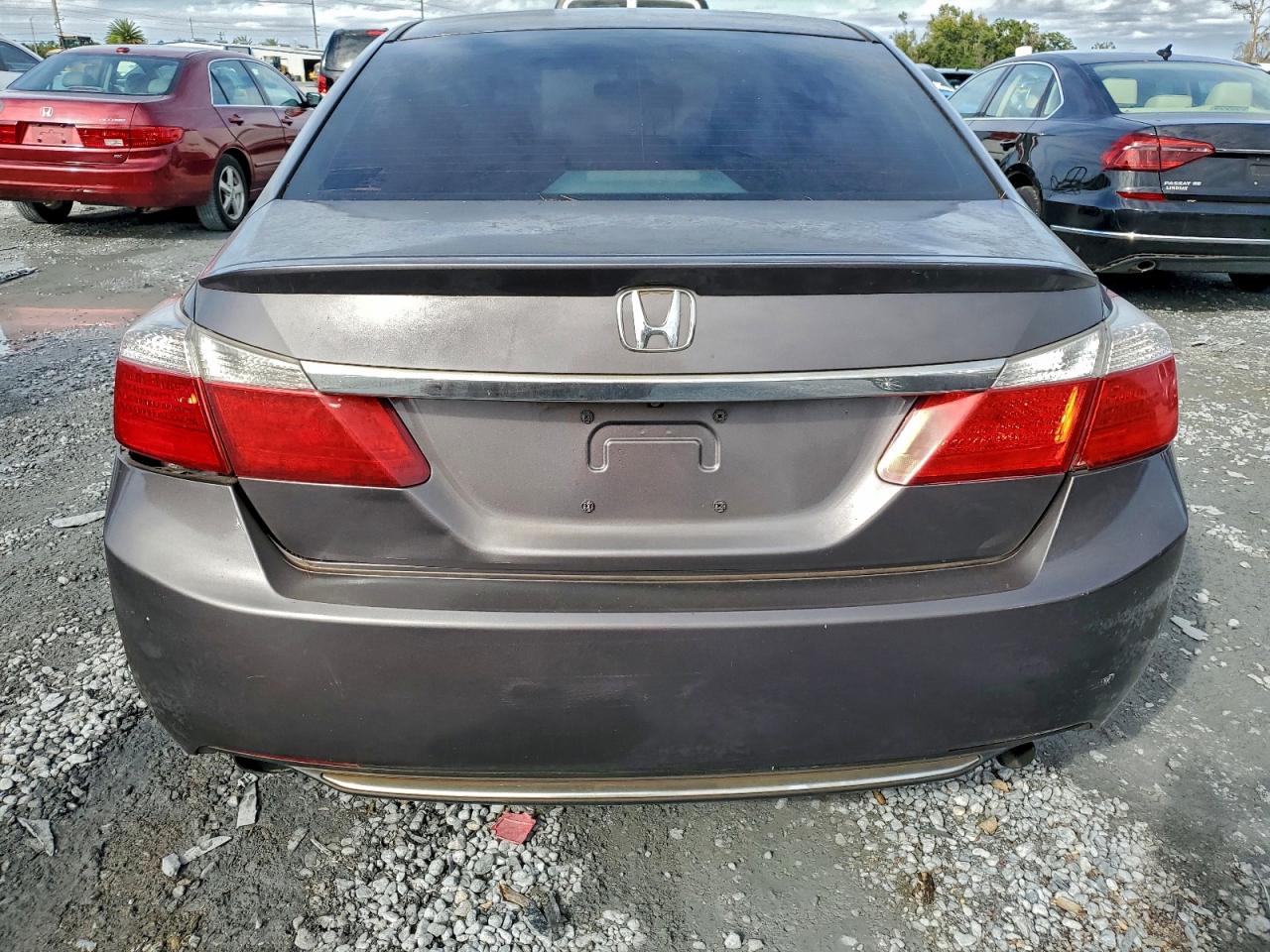 2015 HONDA ACCORD SPORT photo 6