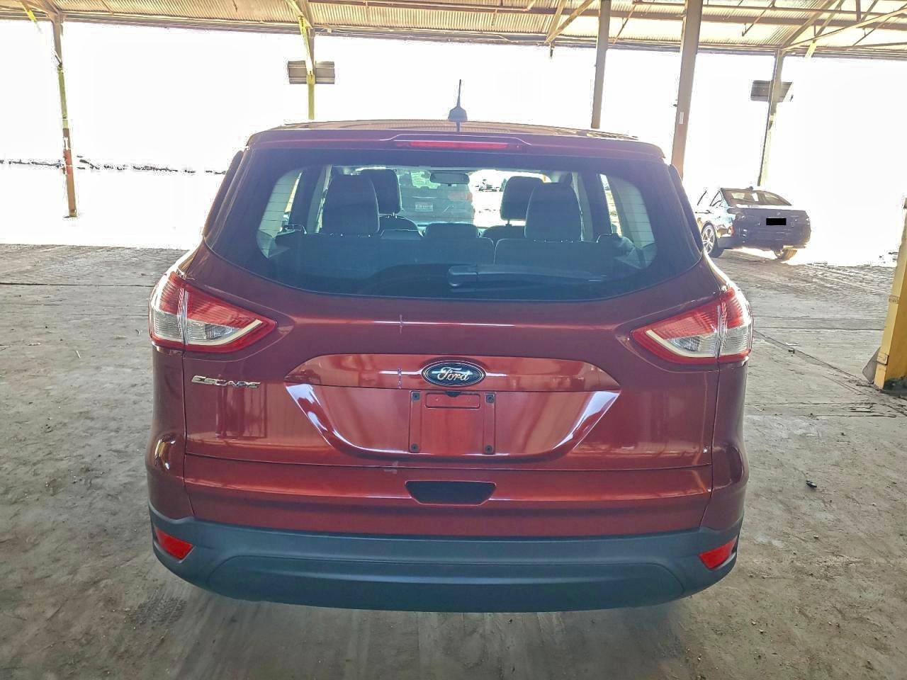 2015 FORD ESCAPE S photo 16