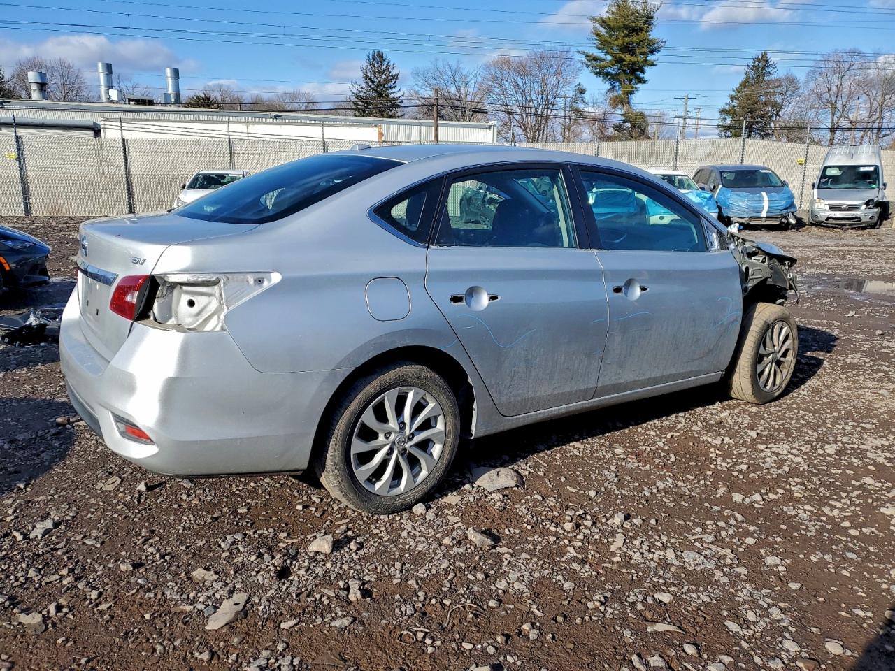 2019 NISSAN SENTRA S photo 3