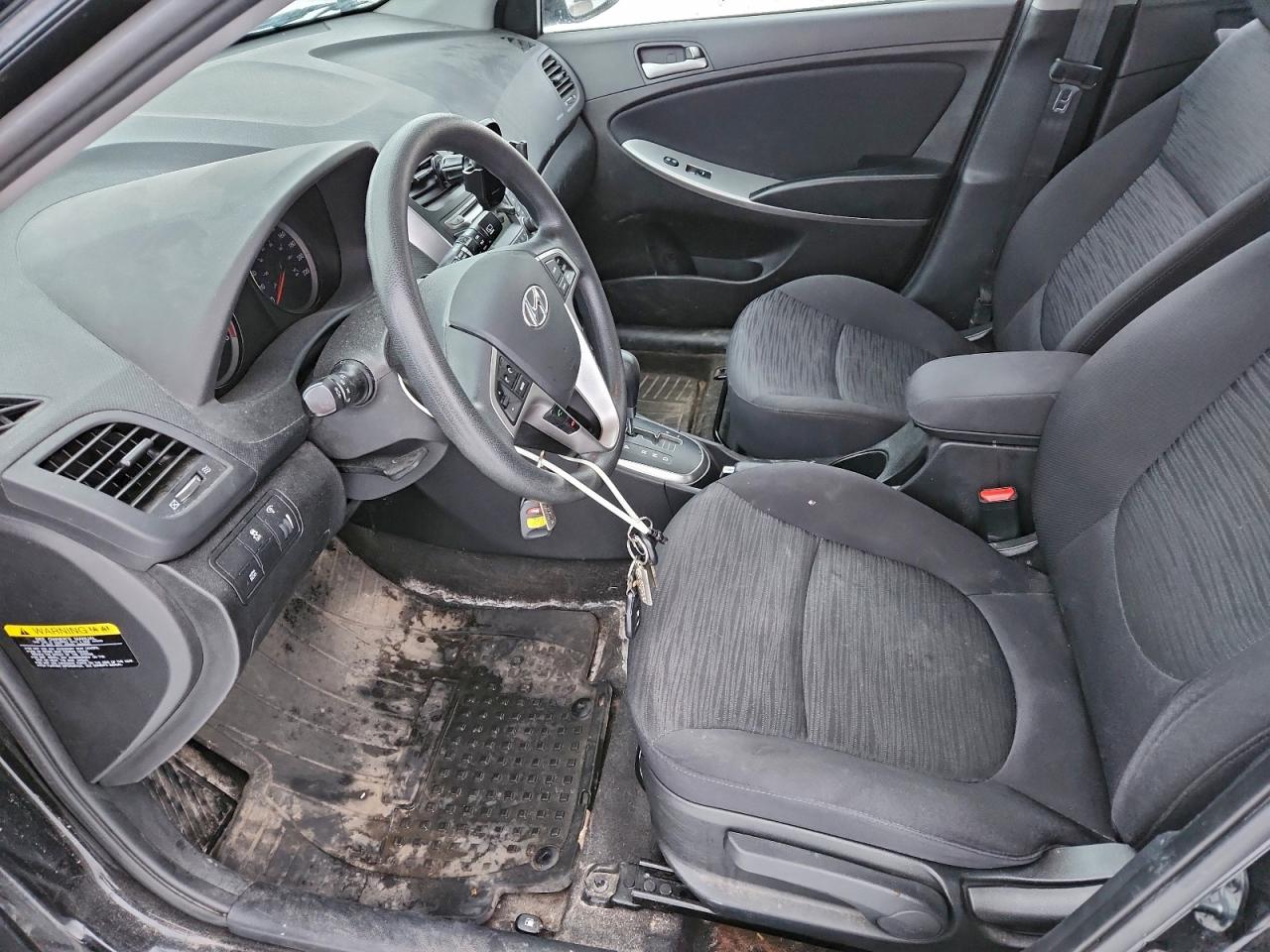 2017 HYUNDAI ACCENT SE photo 7