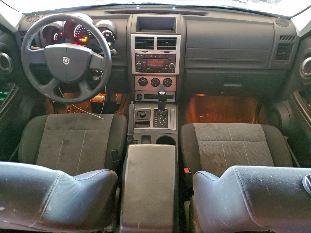 2008 DODGE NITRO photo 8