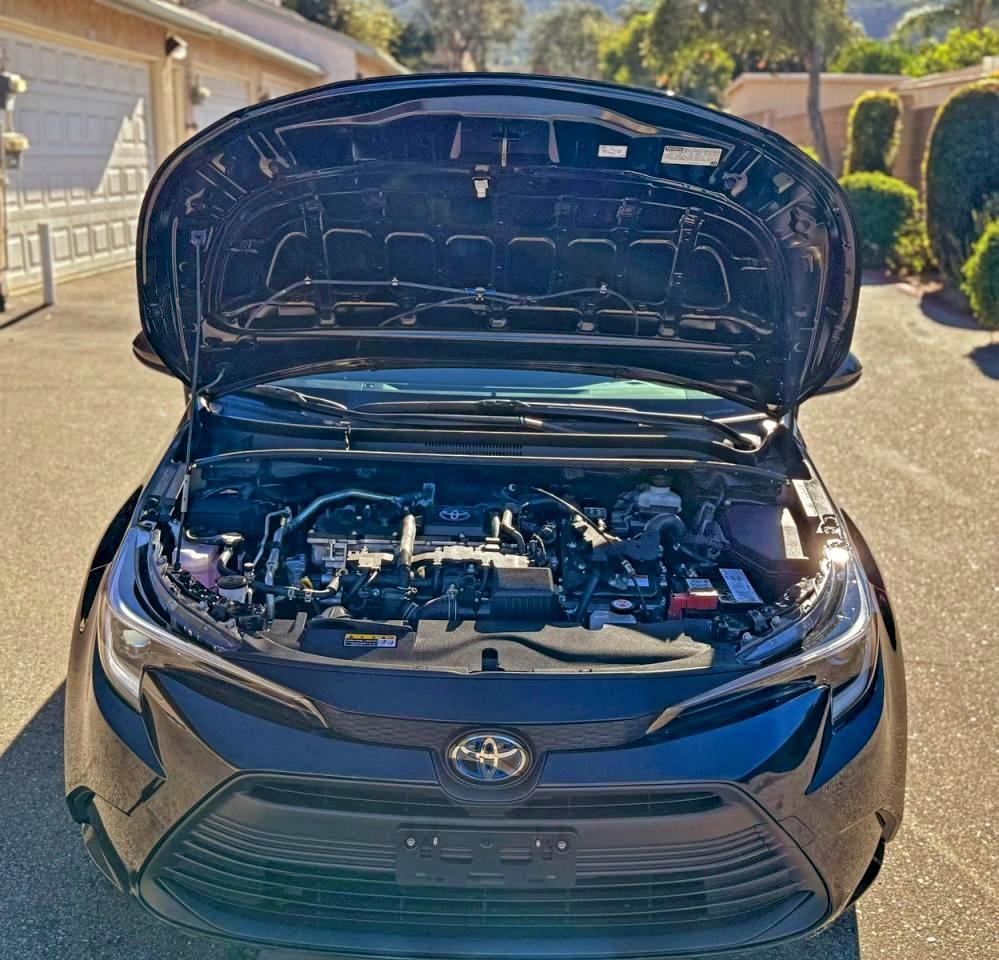 2024 TOYOTA COROLLA LE photo 7