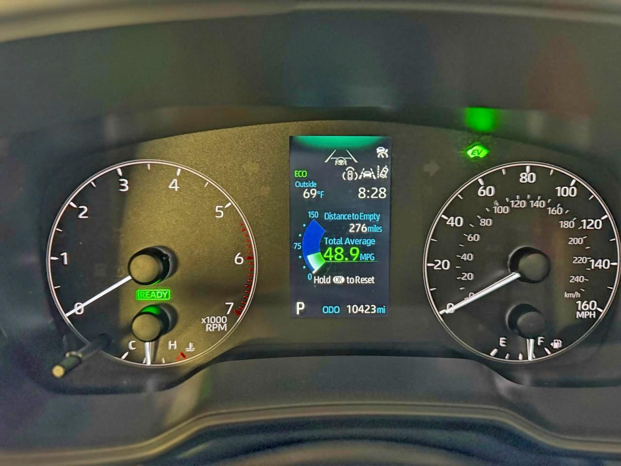 2024 TOYOTA COROLLA LE photo 8