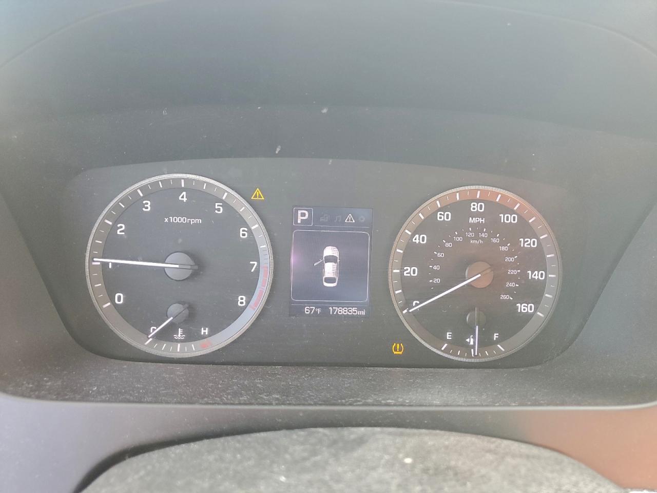 2017 HYUNDAI SONATA SE photo 9