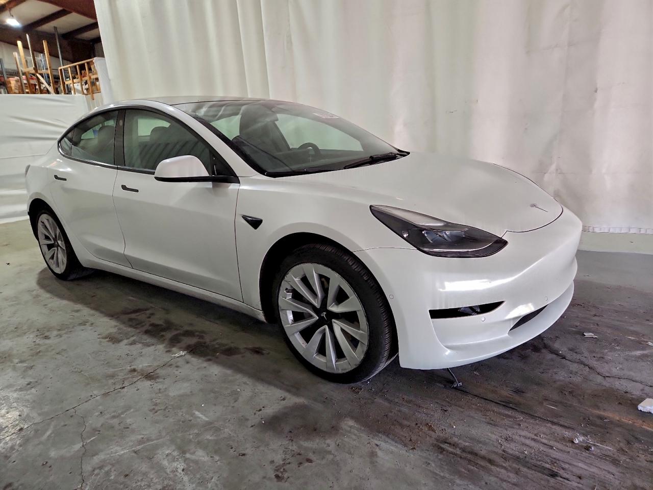 2022 TESLA MODEL 3 photo 4