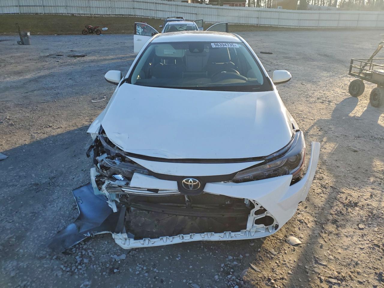 2021 TOYOTA COROLLA LE photo 5