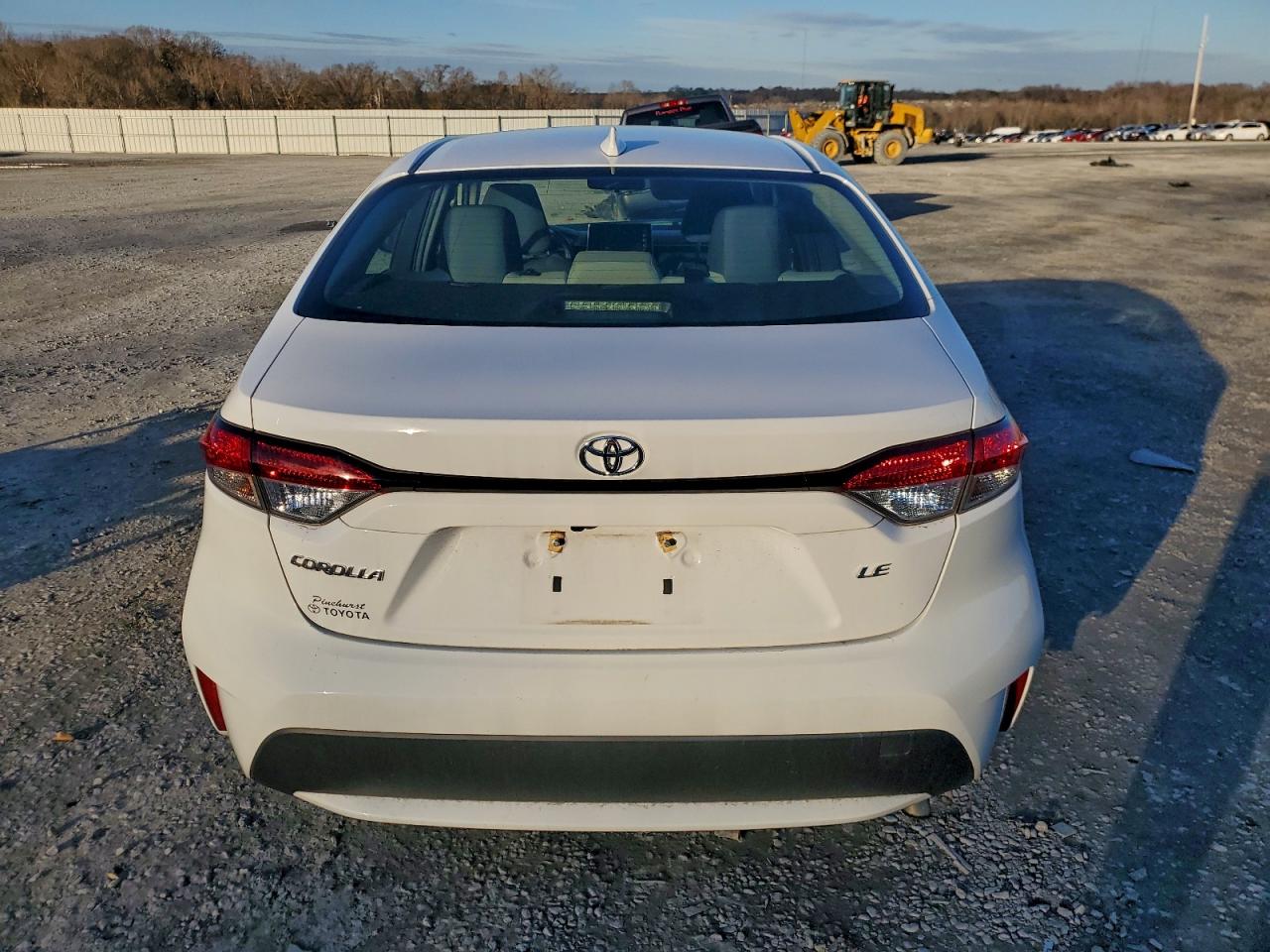 2021 TOYOTA COROLLA LE photo 6
