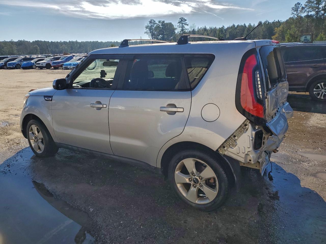 2018 KIA SOUL photo 2