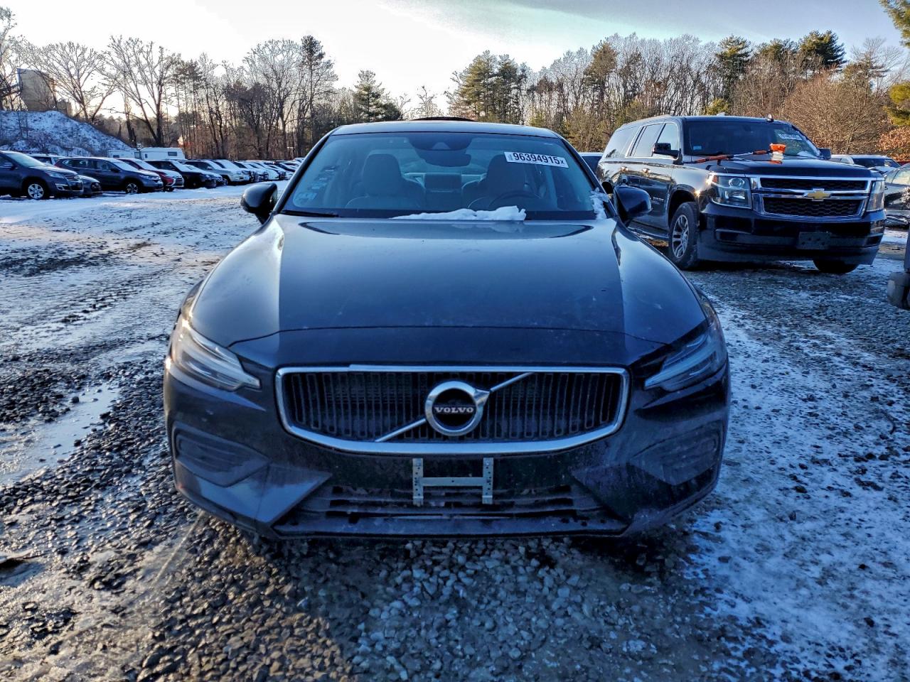 2020 VOLVO S60 T6 MOMENTUM photo 5